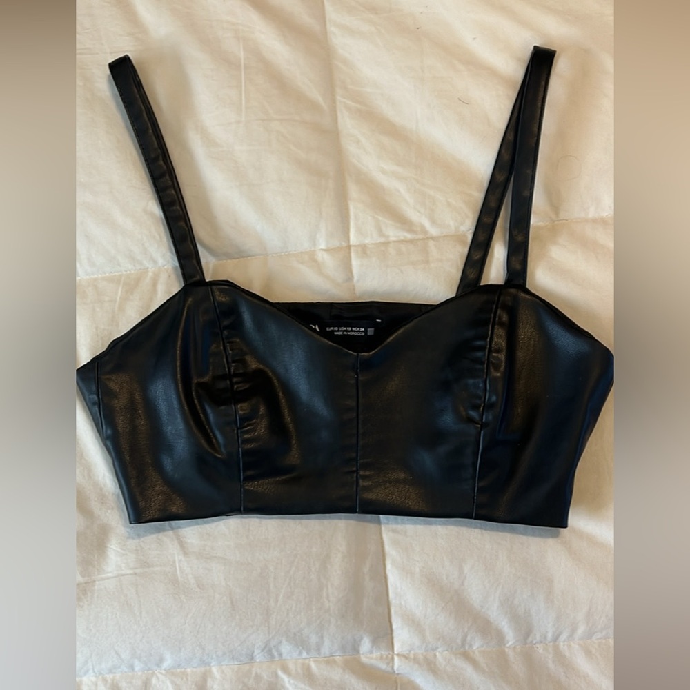zara crop top
